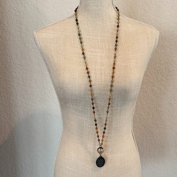 Vintage AB Pendant and Religious Medal Necklace - Picture 9 of 9